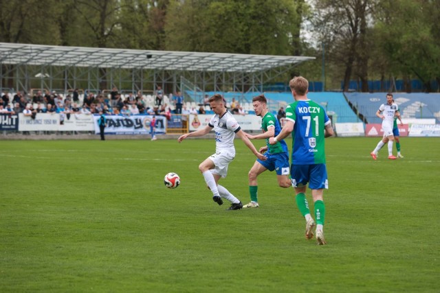 Patryk Kieliś zapewnił Hutnikowi dwa gole w meczu z KKS Kalisz