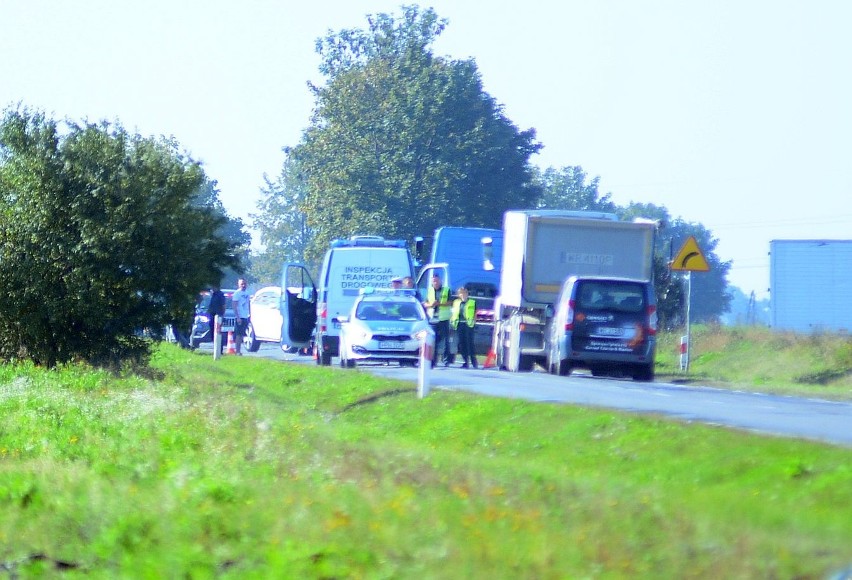 Tragiczny wypadek w Wierzbicy, nie żyją dwie osoby.