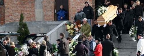 Nabożeństwo żałobne odprawiono w kościele pw. św. Franciszka z Asyżu.