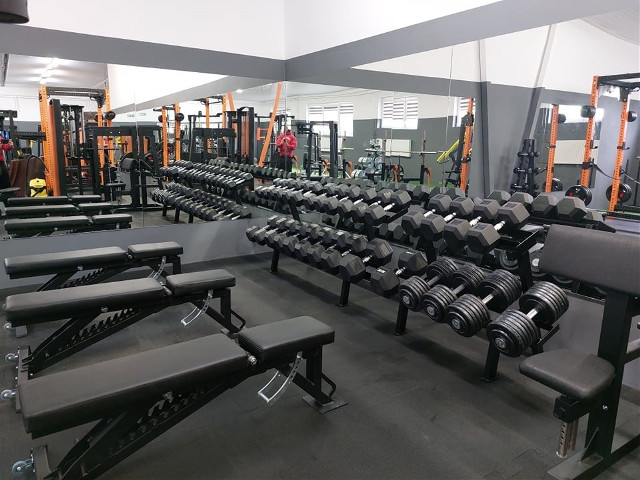 Mariusz Pudzianowski w Białymstoku. Przyleci prywatnym helikopterem na otwarcie nowej siłowni w mieście - Champion Gym [ZDJĘCIA]