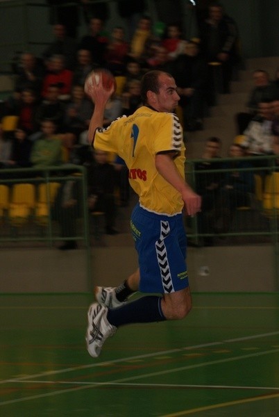 Wojciech Trojanowski w meczu z Olimpią Piekary Śląskie zdobył dla KSSPR Końskie 10 bramek.