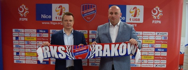 Wojciech Cygan (z prawej) nowym prezesem Rakowa Częstochowa.