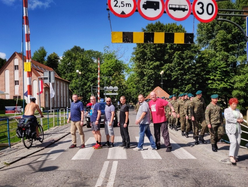 Ostre techno posła PO ze Śląska. Hit jest na 8. miejscu listy Billboard najlepiej sprzedających się tanecznych utworów w Ameryce