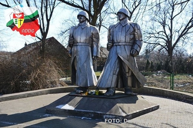 Pomnik żołnierzy Armii Czerwonej ma trafić do Podborska. To jego ostatnie dni w Łośniu