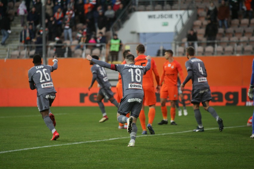 KGHM Zagłębie Lubin - Legia Warszawa 0:1. Bezbarwne Zagłębie nie dało rady Legii (WYNIK, RELACJA ZDJĘCIA, WYPOWIEDZI)