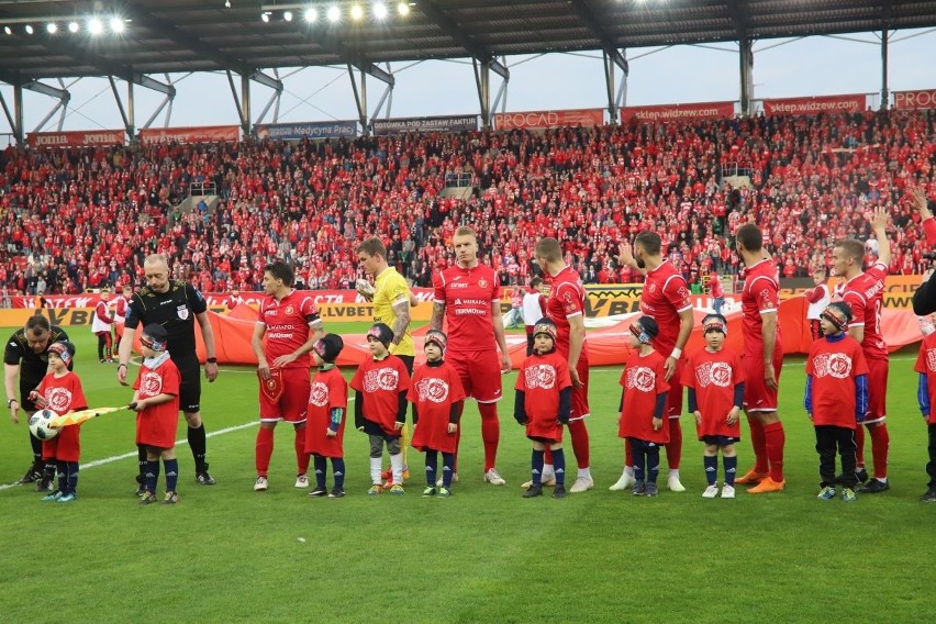 Piłkarska druga liga. Który w tabeli jest Widzew? [ZDJĘCIA Z MECZU]