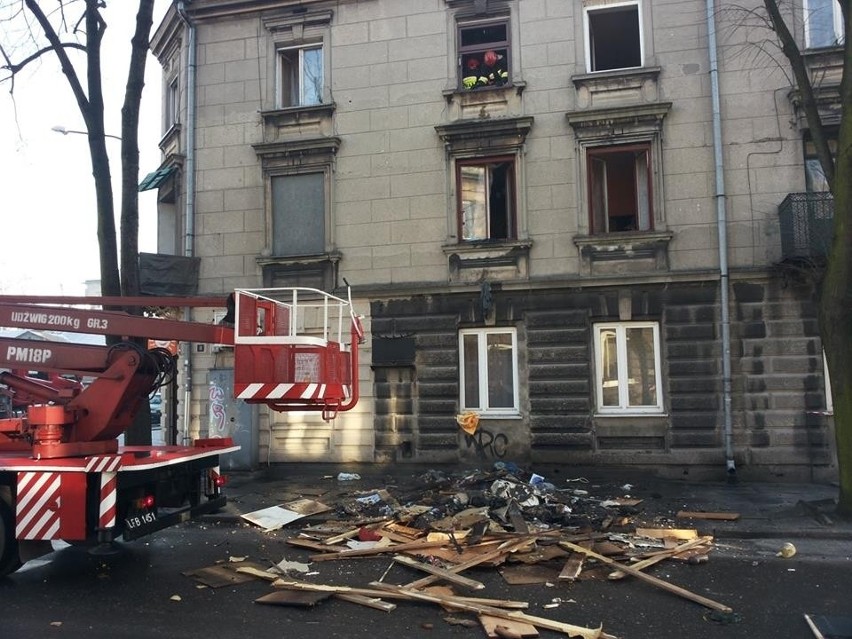 W pożarze w Pabianicach zginął ok. 50-letni mężczyzna