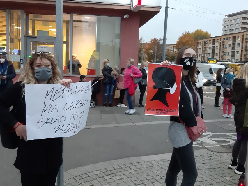 Kolejny dzień protestów kobiet na szczecińskich ulicach - 26.10.2020