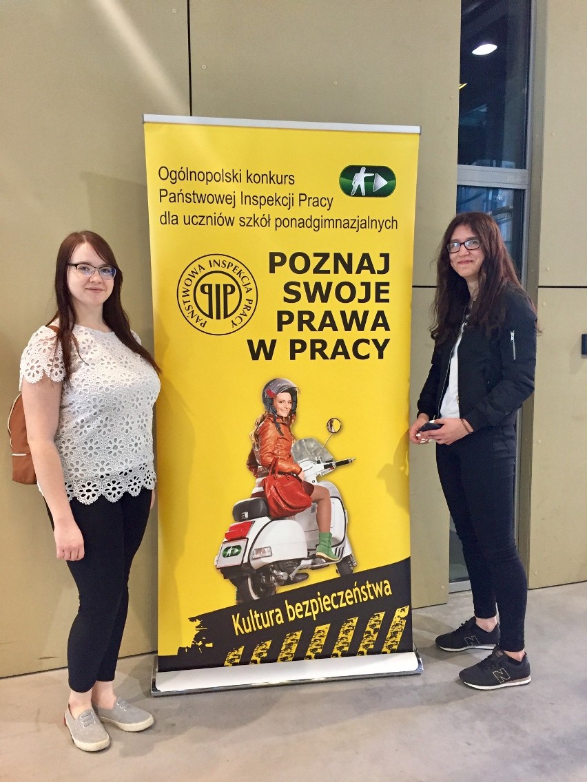 Karina Kowalska i Magdalena Życińska z Zespołu Szkół Ponadgimnazjalnych numer 1 w Jędrzejowie finalistkami ogólnopolskiego konkursu 