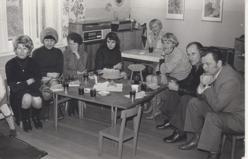 Rodzice w przedszkolu w Komornikach. 1975 r.