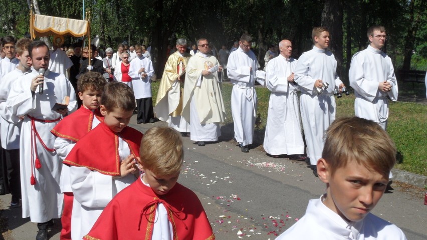 Boże Ciało w parafii św. Jadwigi Śląskiej w Tychach