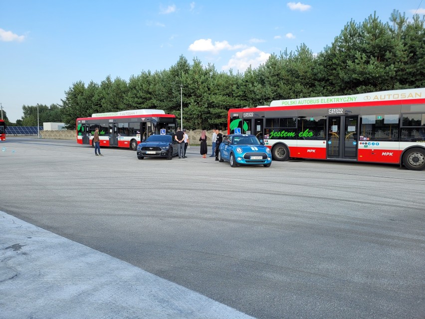 Kierowcy autobusów MPK w Częstochowie trenują jazdę na...