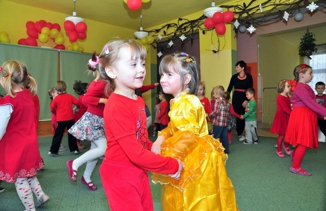 We wtorek swoją zabawę walentynkową miały dzieci z Przedszkola numer 17 w Tarnobrzegu.