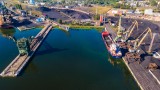 Porty w Szczecinie i Świnoujściu przeładowują o wiele więcej węgla niż wcześniej