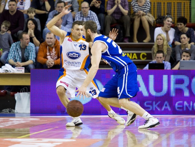 Jakub Zalewski (z lewej) zostaje w Rosie Radom. Być może już jesienią zagra w jednej drużynie z Jakubem Dłoniakiem.