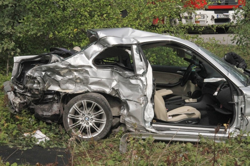 Poważny wypadek w Siedlcach. Kierowca BMW ciężko ranny