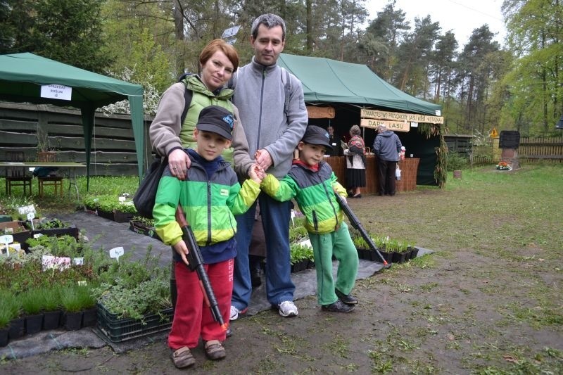 - Przyjechaliśmy z warszawy z synami – mówili Grzegorz i...