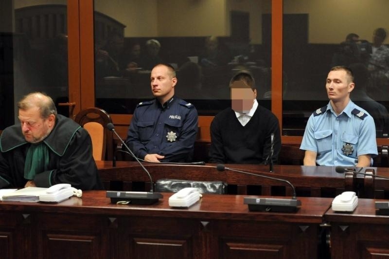 19-latek ze Słupska skazany za  zabójstwo pod wpływem dopalaczy [ZDJĘCIA] 