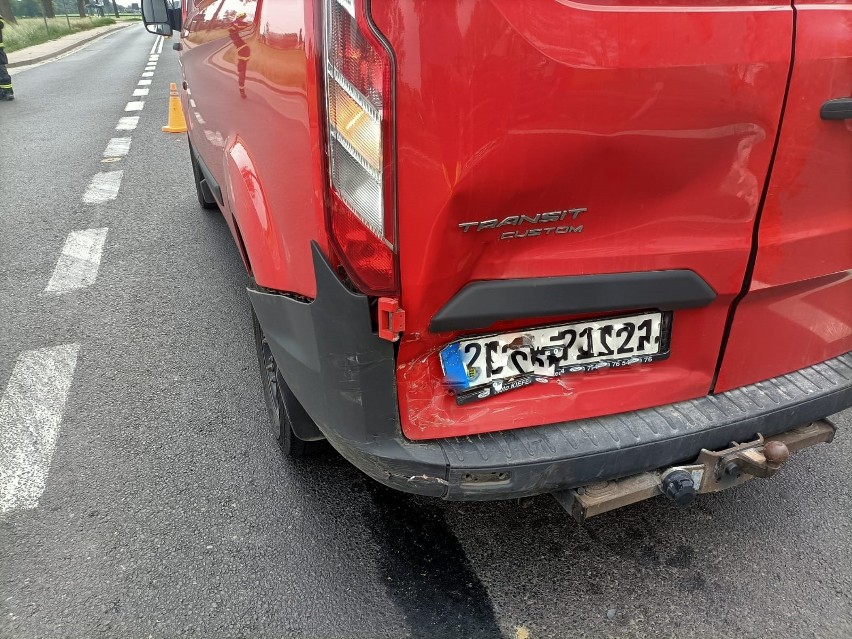 Seria wypadków na drodze krajowej nr 8 pod Wrocławiem [ZDJĘCIA]