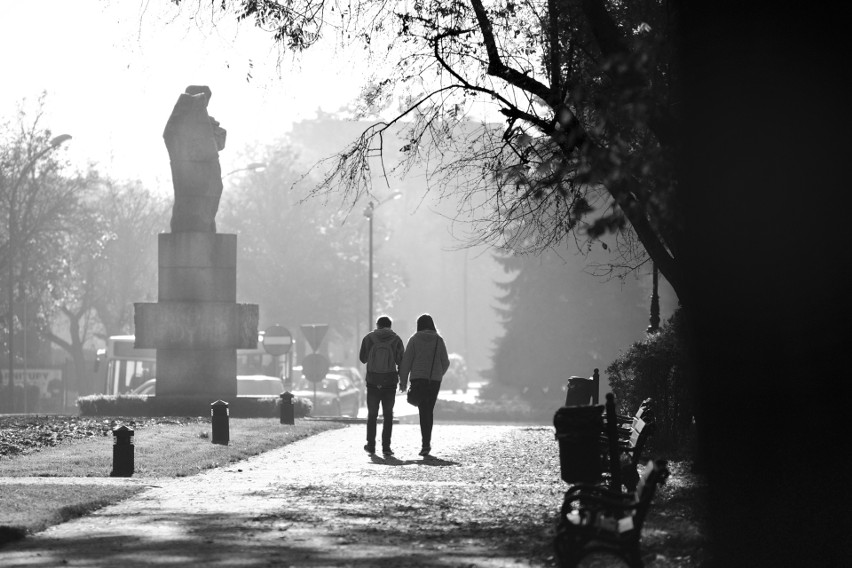 Skarby Małopolski - Miczek i Kossakowska najpiękniej sfotografowali Nowy Sącz [ZDJĘCIA]