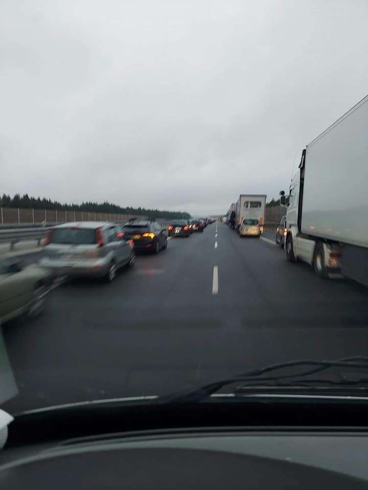 Wypadek na A1 Woźniki. Sprawca był pijany.