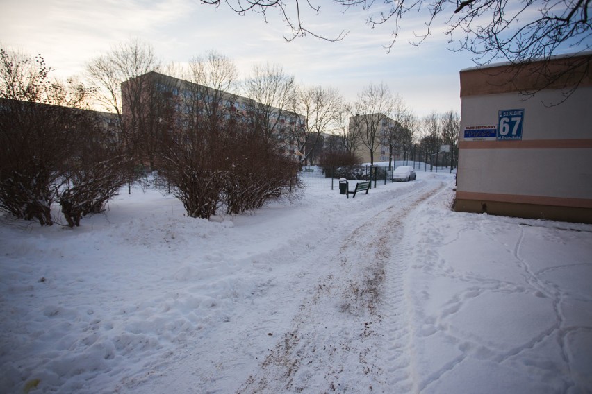 Słupsk w zimowej szacie. Część ulic i chodników w Słupsku...