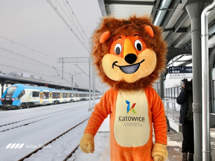 Pojedziecie już pociągiem do lotniska w Pyrzowicach. Koleje Śląskie wystartowały 10 grudnia z połączeniem. Jechaliśmy nim, zobacz WIDEO