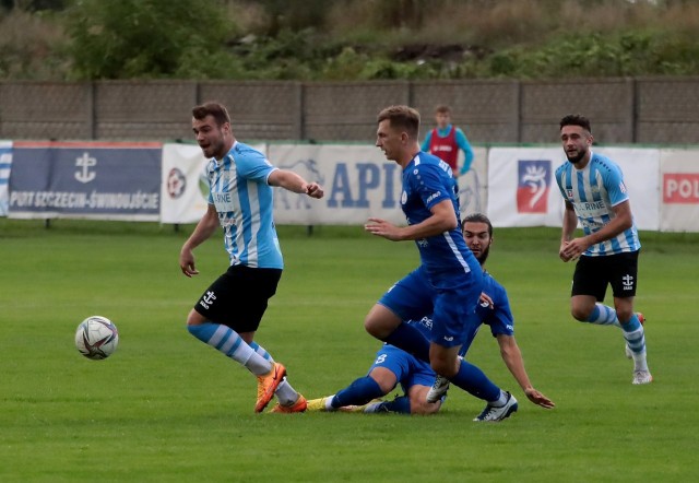 Świt Szczecin - Błękitni Stargard 3:0.