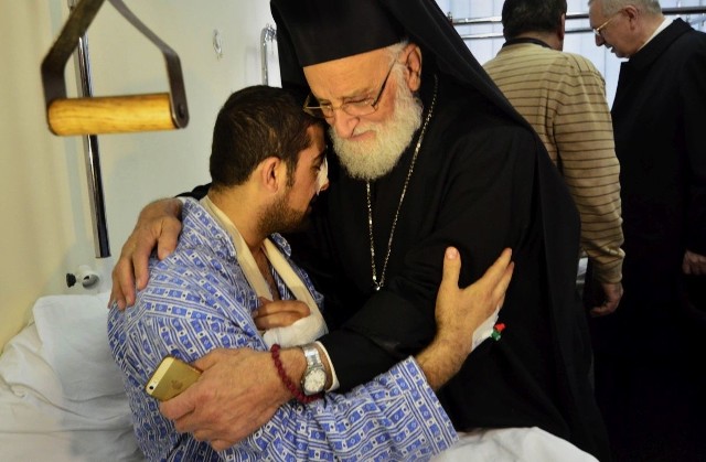 W szpitalu odwiedził pobitego patriarcha Syrii Grzegorz III, któremu towarzyszył abp Stanisław Gądecki