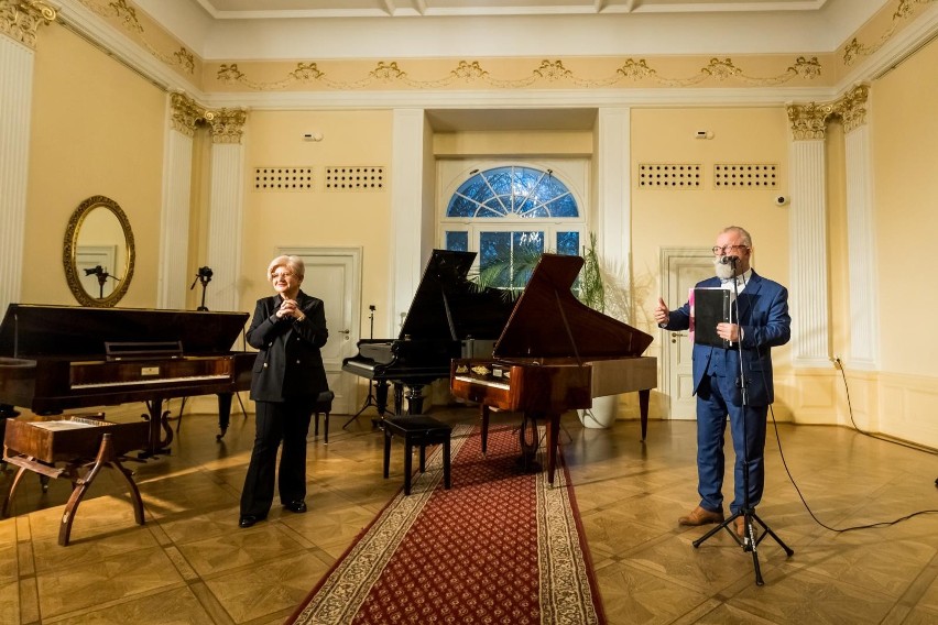 Na inaugurację Roku Andrzeja Szwalbego Łukasz Ojdana zagrał...