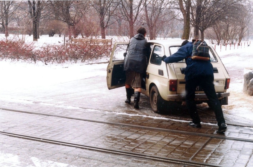 Do kolejnego zdjęcia przejdziesz za pomocą gestu, strzałki...