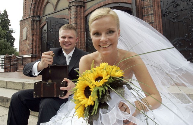 WESELE Z KURIEREM - najsympatyczniejsza para, która zdobędzie najwięcej głosów Czytelników, wygra wesele marzeń!