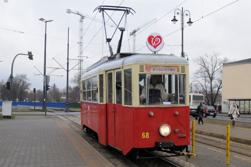 Obecnie po Bydgoszczy jeżdżą już tylko niskopodłogowe...