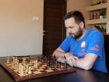 Niepołomicki trener szachowy Kamil Mitoń, kiedyś wielki talent, nie żałuje, że postawił na rodzinę a nie na karierę [ZDJĘCIA]