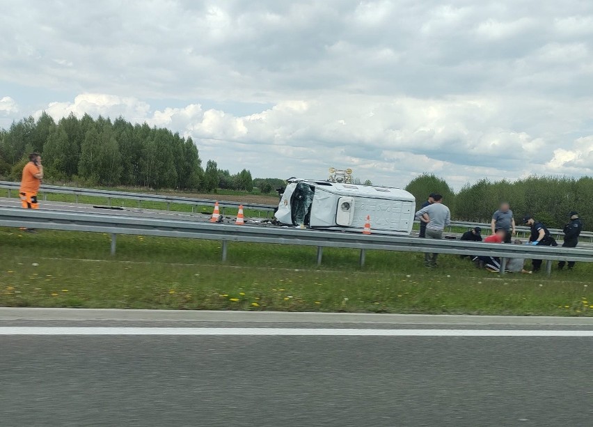 Wypadek na A4 między węzłami Rzeszów Wschód - Łańcut. Ranna jedna osoba