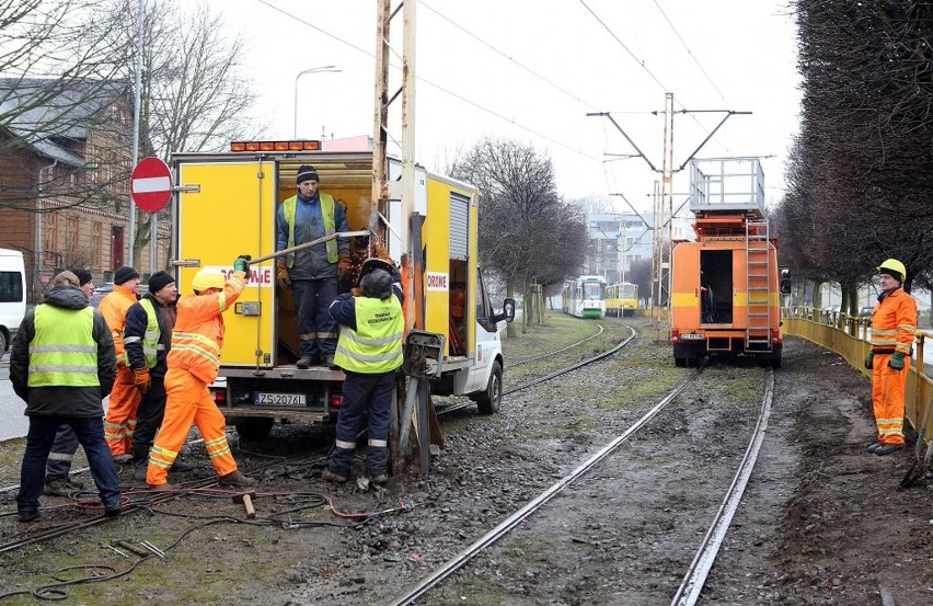 Poranny raport. Tramwaje 5 i 11 jeżdżą inną trasą