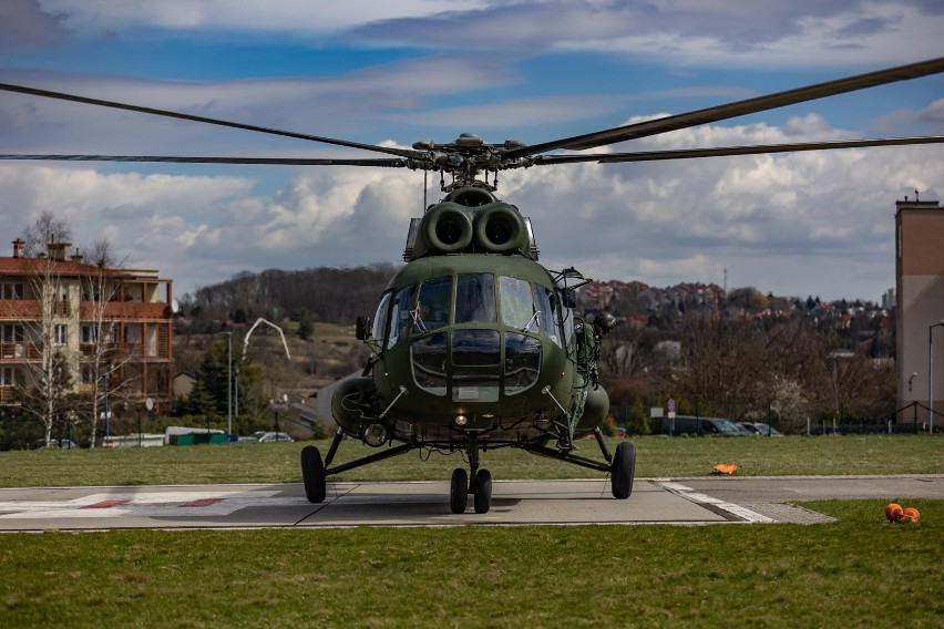 Lot testowy helikoptera Mi 8 P/SAR w Krakowie