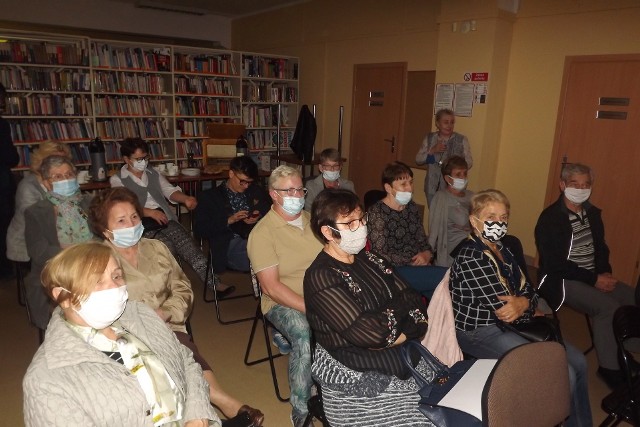 W Miejskiej i Powiatowej Bibliotece Publicznej w Golubiu-Dobrzyniu zorganizowano spotkanie autorskie z Michałem Milczarkiem