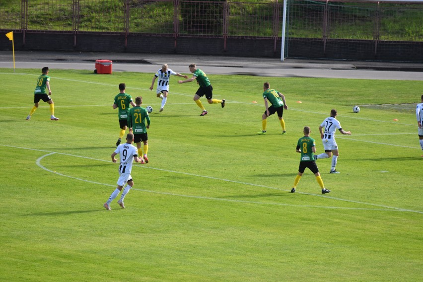 Ostatnie domowe spotkanie z Sandecją Nowy Sącz, GKS...