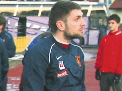 Marcin Wachowicz trenował z pierwszym zespołem i wszystko wskazywało na to, że podpisze kontrakt z Pogonią Szczecin. Jego sytuacja diametralnie się zmieniła.
