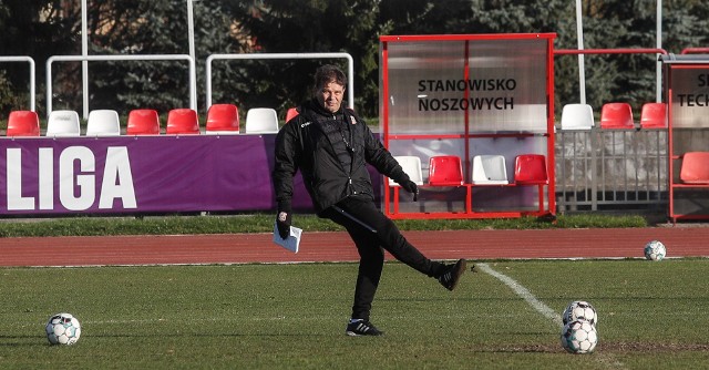 Radosław Mroczkowski nowym trenerem Resovii, pierwszy trening z zespołem.