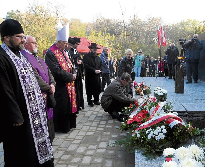 DNA odda godność ofiarom Glinnika [ZDJĘCIA]