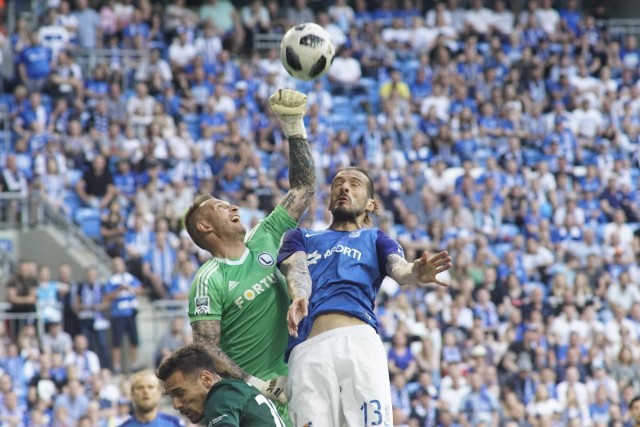 Legia została mistrzem Polski, Lech skończył sezon na trzecim miejscu.