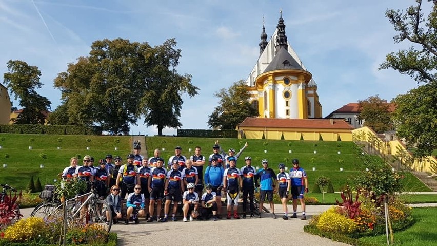 Uczestnicy wyprawy rowerowej szlakiem Odra – Nysa dotarli nad Bałtyk [ZDJĘCIA]