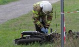 Stale. Nowe fakty w sprawie wypadku z udziałem radiowozu. 56-latek uciekał motocyklem przed policją. Już cztery razy kierował pijany