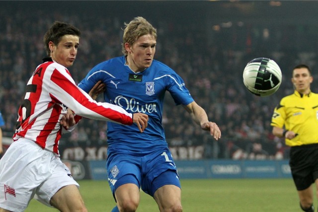 13.03.2011 krakow , ..mecz cracovia krakow - lech poznan n/z: struna rudnevs liga, pilka nozna ekstraklasa, trawa runda wiosenna, wiosna fot. andrzej banas / polskapresse ..gazeta krakowska *** local caption *** `