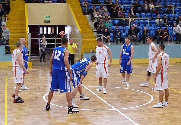 UMKS Kielce - Basket Kraków 