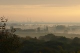 Smog w województwie śląskim od rana. Zła i bardzo zła jakość powietrza w Rybniku, Bielsku-Białej, Zawierciu, Gliwicach...