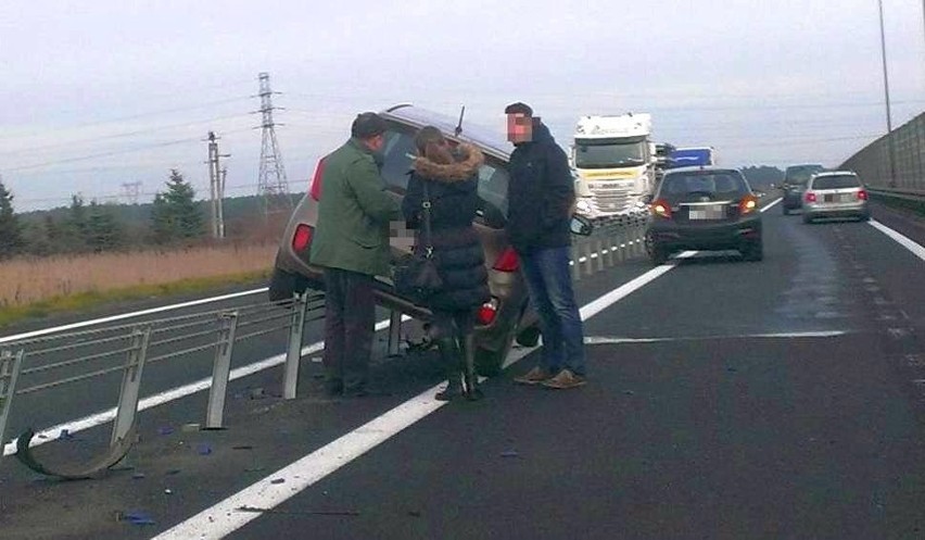 Stalowe bariery na obwodnicy zapobiegły poważnym wypadkom....