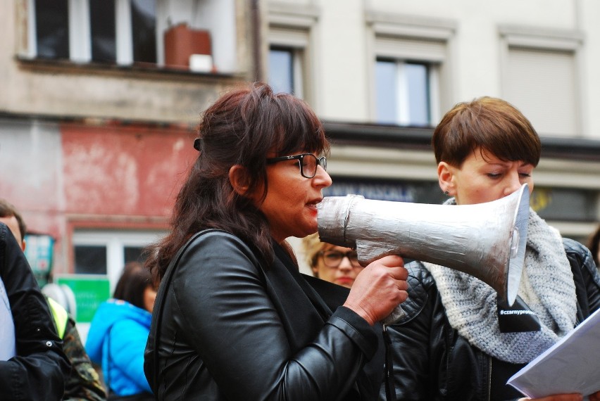 Czarny protest w Bytomiu